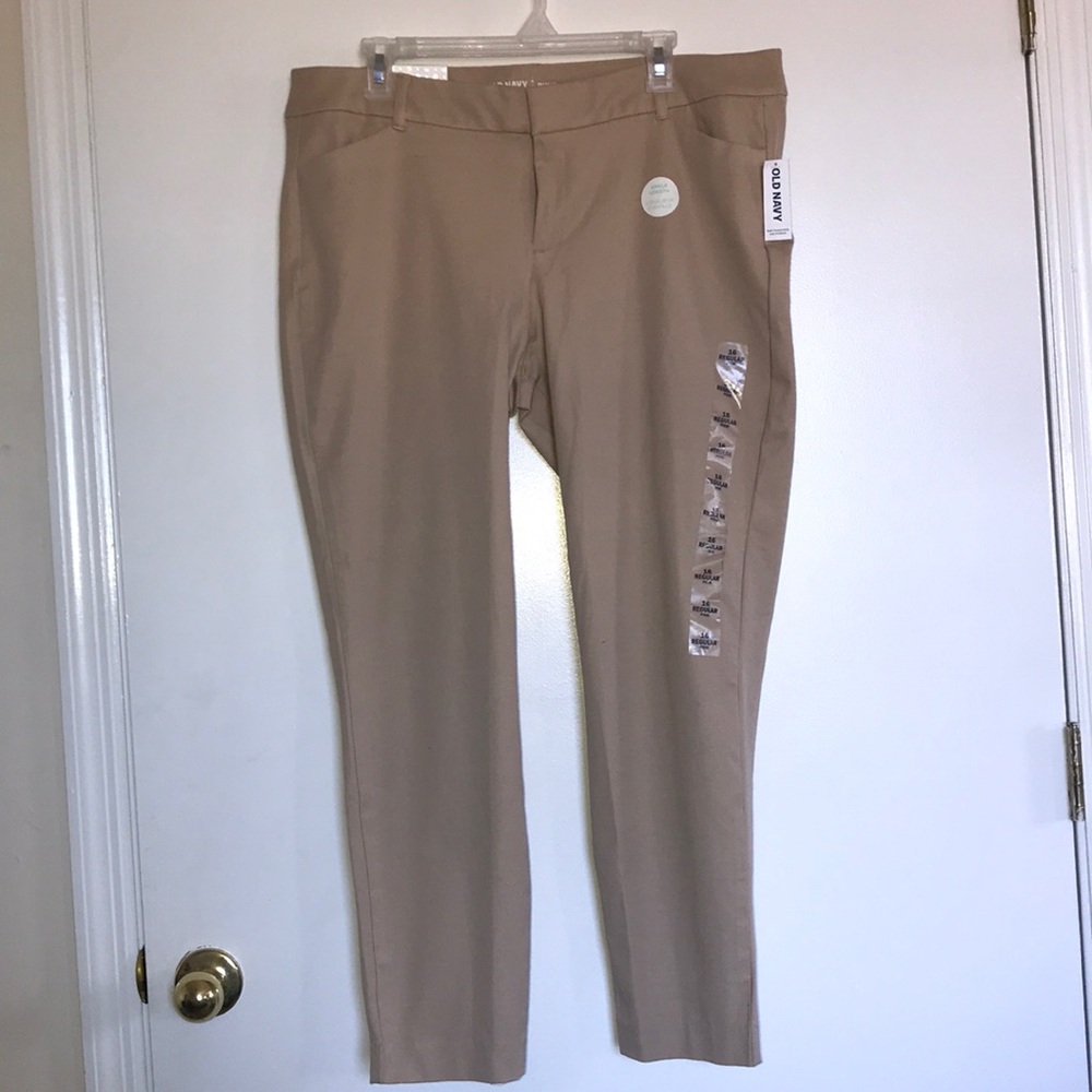 Old Navy Pixie Khaki Pant